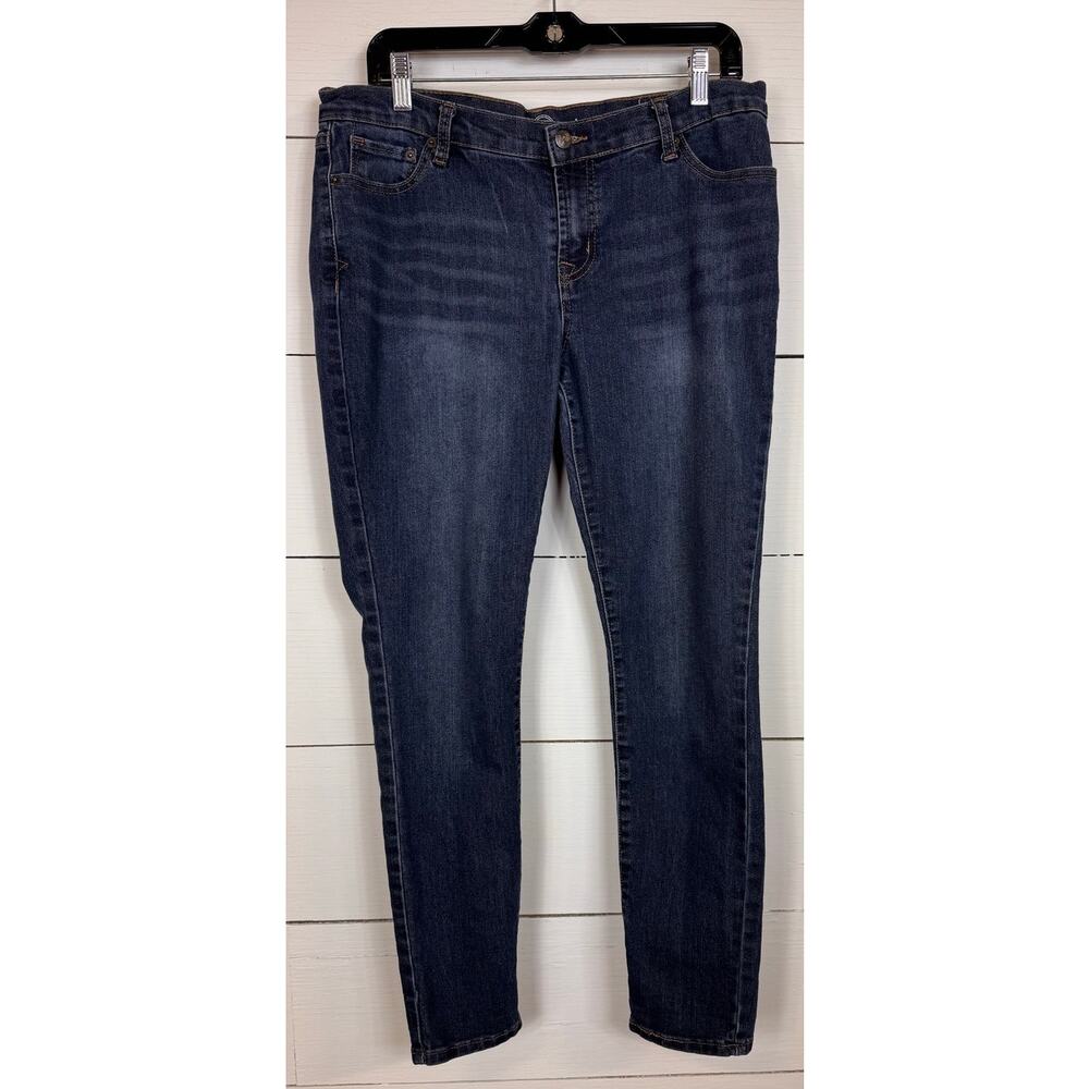 W62 Skinny Jeans Women's Size 10